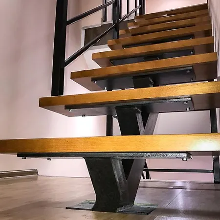 центр посуточно новая двухуровневая Da Luisa *