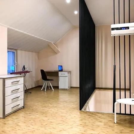 центр посуточно новая двухуровневая Da Luisa 아파트 무카체베